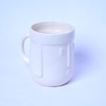 Mug en céramique minimaliste