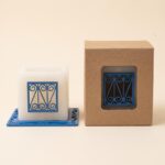 Photophore Cube en Cire Parfumée 9 × 9 cm – Fenêtre 3D, Khomssa ou Porte – Image 2